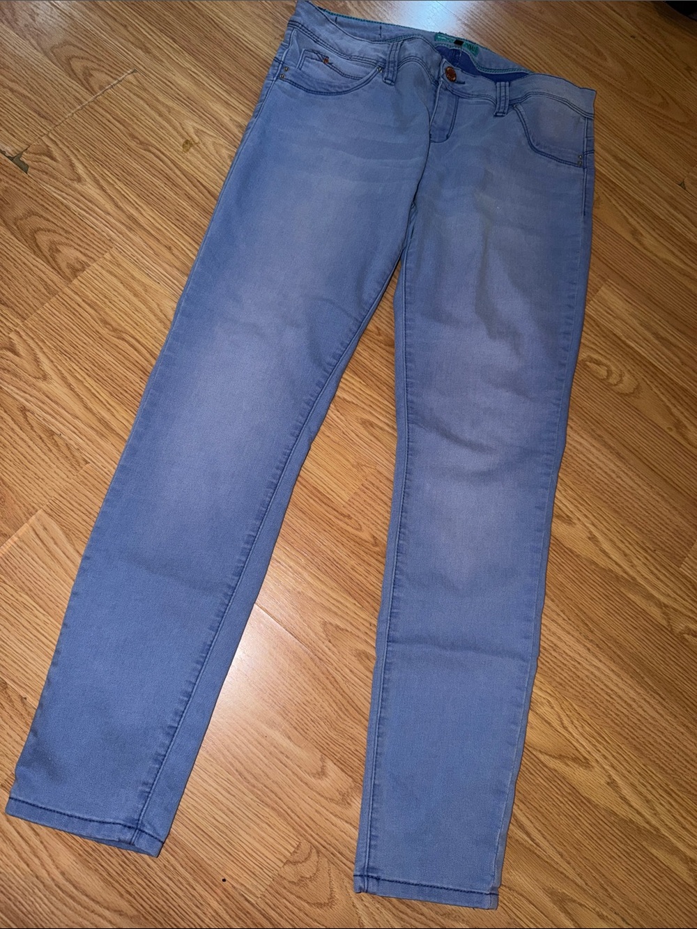Women's Light Blue Slim Jeans